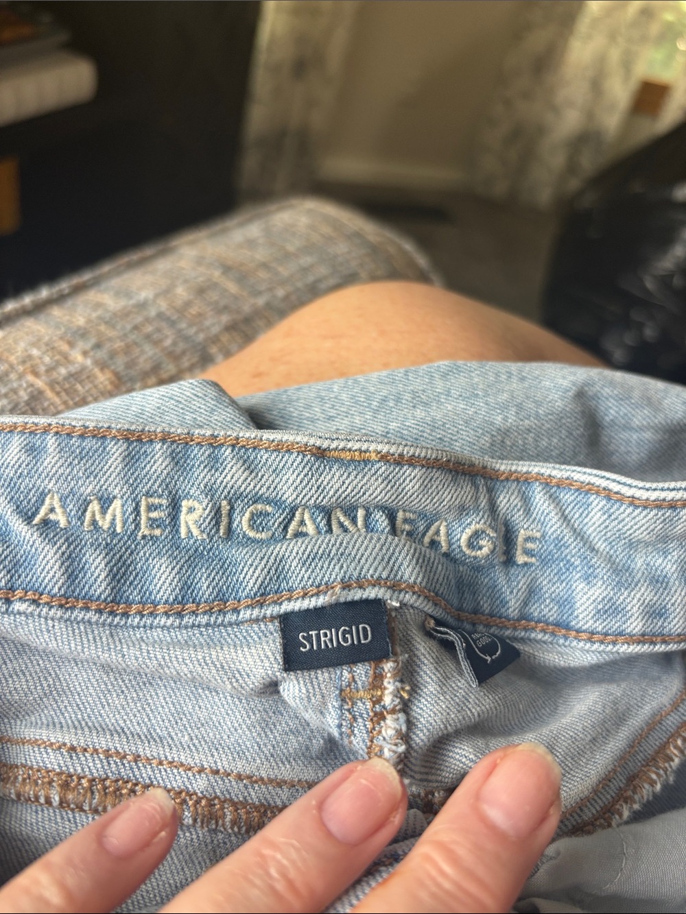 American Eagle Women’s jeans